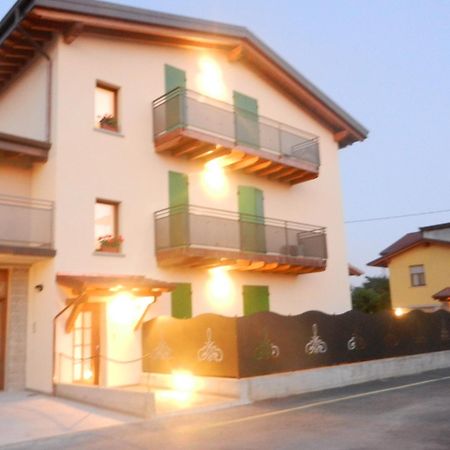 B&B Ad Hoc Costa di Mezzate Buitenkant foto